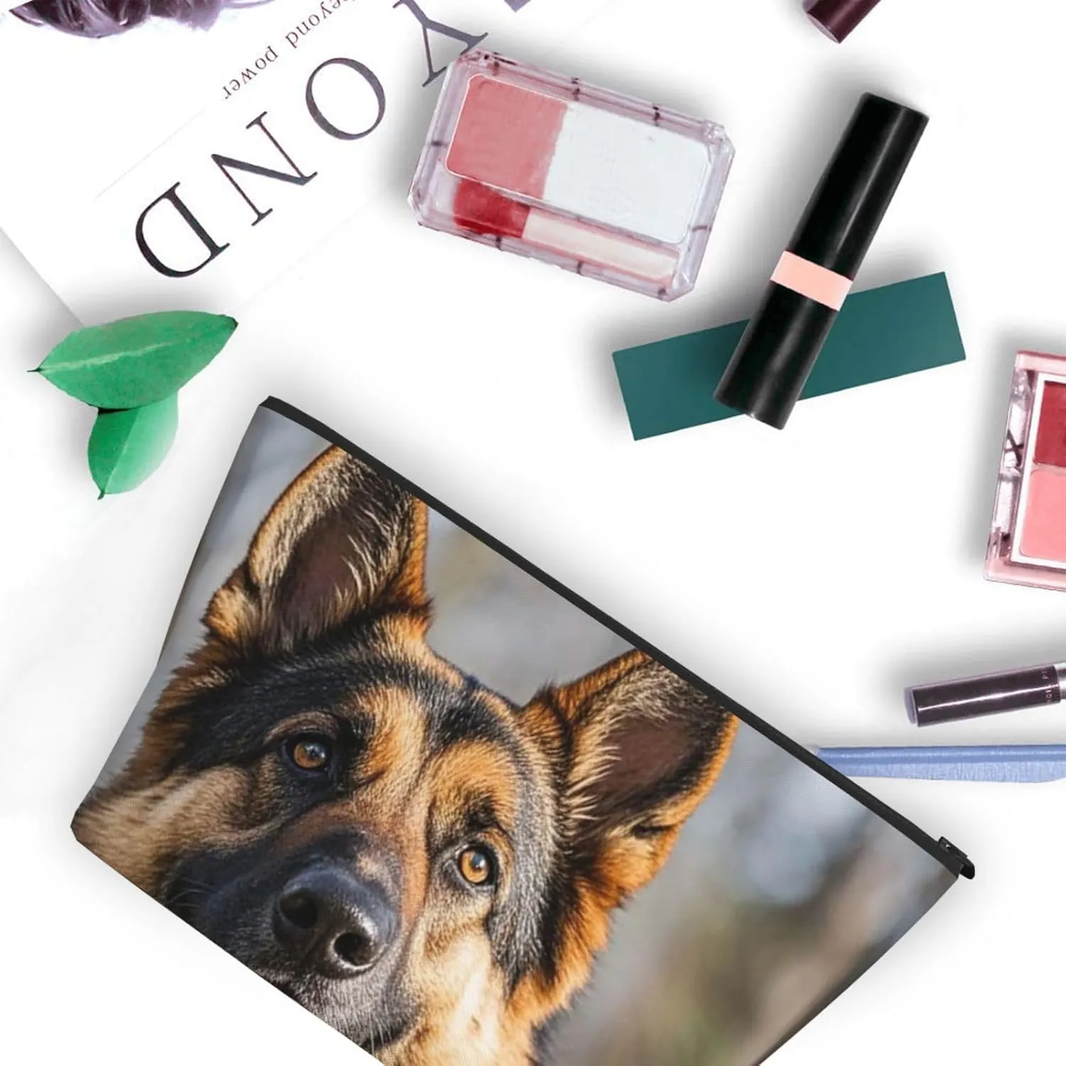 Cosmetic Bag Portable Makeup Bag German Shepherd Dog Toiletry Bag Large Capacity Zipper Pouch Waterproof Toiletry Pouch Makeup Organizer Case for Women Men